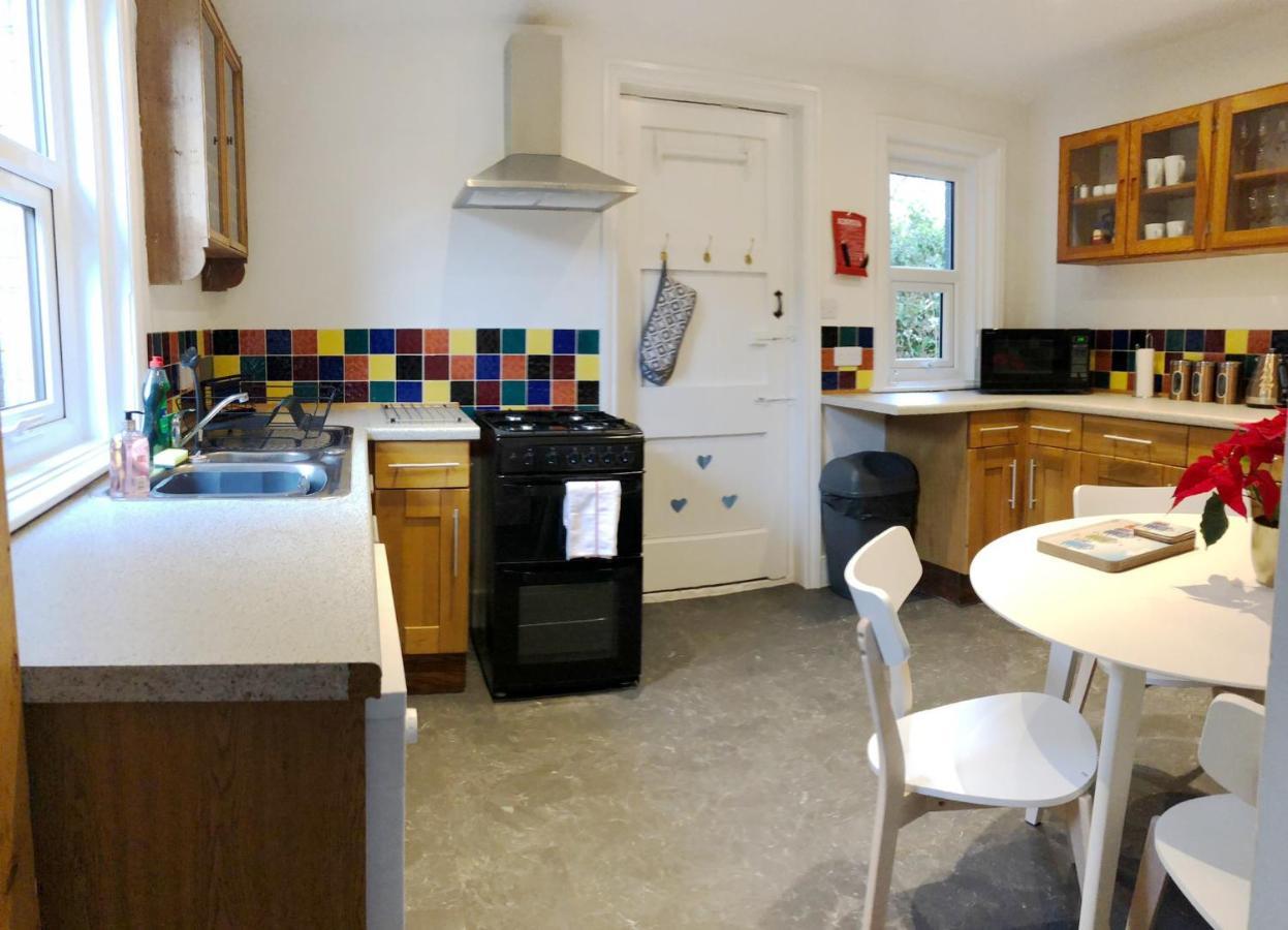 Summer Breeze. 3-Bed Apartment Close To The Beach Bournemouth Zewnętrze zdjęcie