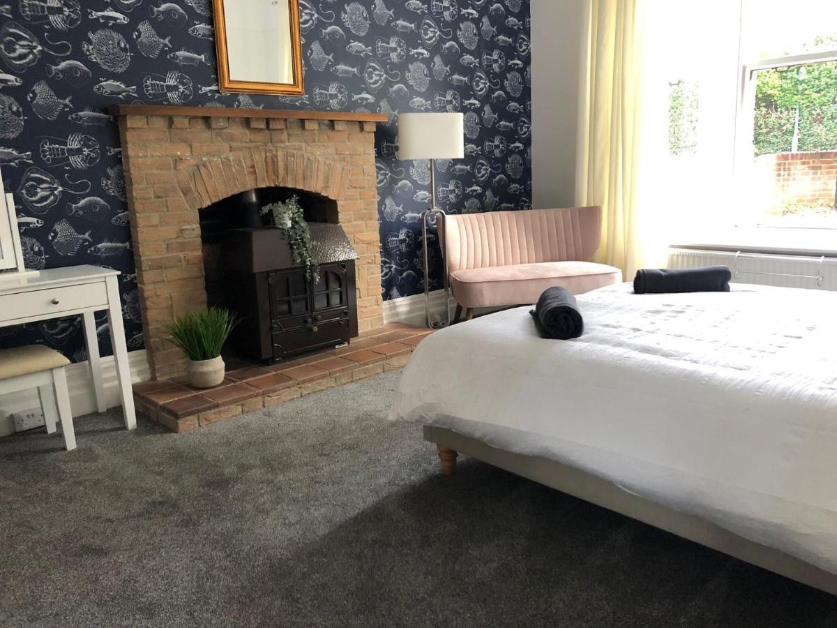 Summer Breeze. 3-Bed Apartment Close To The Beach Bournemouth Zewnętrze zdjęcie